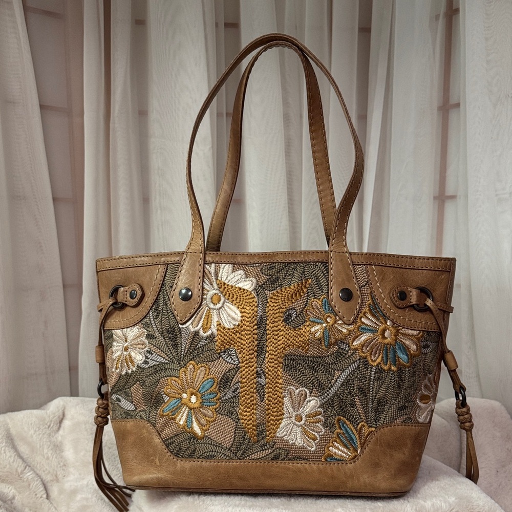Frye Melissa Embroidery Carryall Rustic Distressed Tote